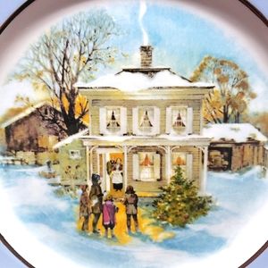 Vintage Avon Winter Plate 1977 *new in box